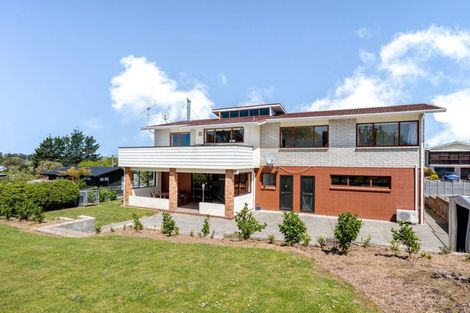 Photo of property in 3 Drummond Street, Dannevirke, 4930
