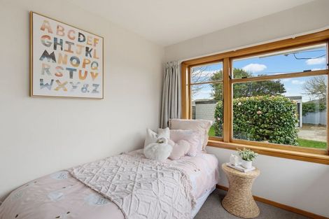 Photo of property in 31 Mappleton Avenue, Burnside, Christchurch, 8053