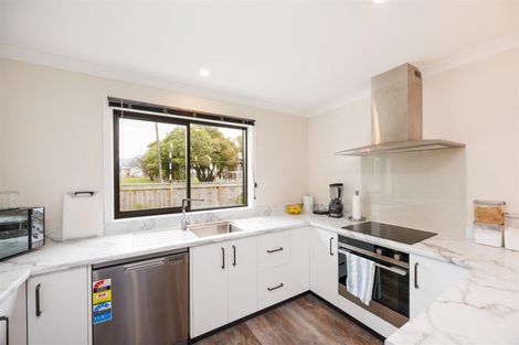 Photo of property in 51 Wilson Street, Bulls, 4818