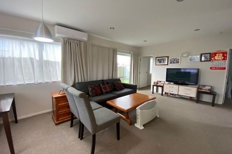 Photo of property in 168 Cascades Road, Pakuranga Heights, Auckland, 2010