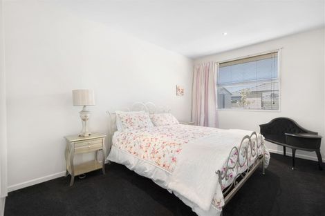 Photo of property in 53 Matheson Crescent, Albert Town, Wanaka, 9305