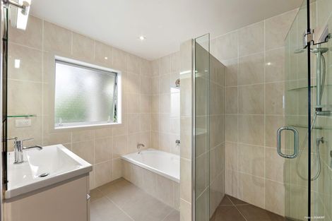 Photo of property in 170 Wade River Road, Wade Heads, Whangaparaoa, 0932