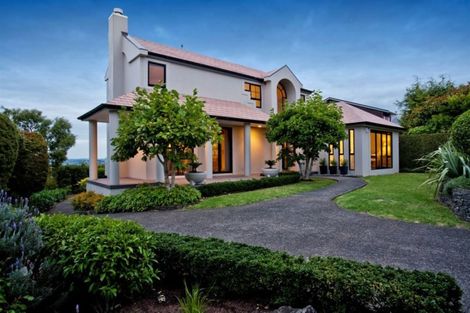 Photo of property in 52 Onetaunga Road, Chatswood, Auckland, 0626