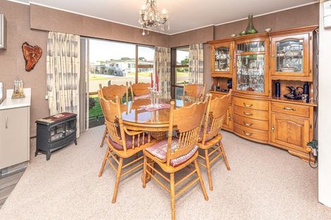 Photo of property in 54 Exeter Crescent, Springvale, Whanganui, 4501