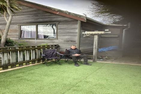 Photo of property in 4/52 Kelburn Parade, Kelburn, Wellington, 6012