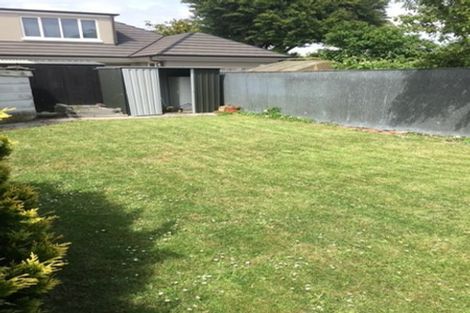 Photo of property in 12 Ladbrokes Place, Fendalton, Christchurch, 8052