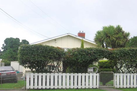 Photo of property in 39 Randwick Crescent, Moera, Lower Hutt, 5010