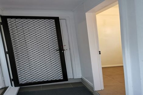 Photo of property in 5 Godley Street, Waterloo, Lower Hutt, 5011