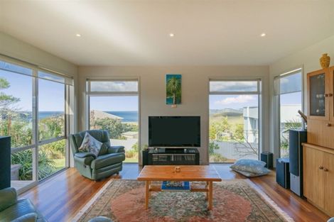 Photo of property in 159 Centennial Drive, Whitianga, 3510