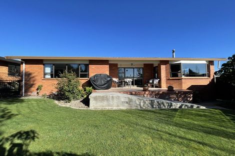 Photo of property in 14 Hamilton Avenue, Winton, 9720