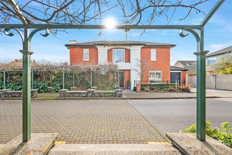 Photo of property in 2 Jane Deans Close, Riccarton, Christchurch, 8011