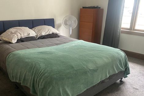 Photo of property in 28 Alfred Street, Roslyn, Palmerston North, 4414