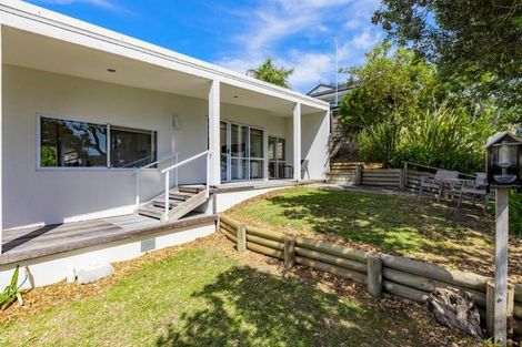 Photo of property in 193 Sandspit Road, Shelly Park, Auckland, 2014