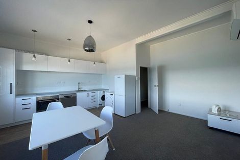 Photo of property in 25 Grafton Road, Roseneath, Wellington, 6011