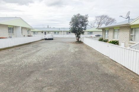 Photo of property in 3 Seddon Street, Takaro, Palmerston North, 4412