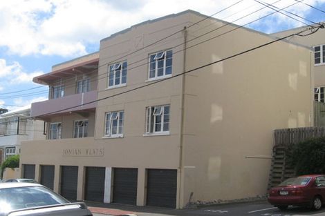 Photo of property in Ionian Flats, 123-125 Brougham Street, Mount Victoria, Wellington, 6011