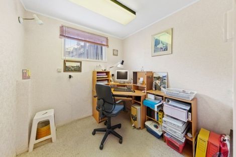 Photo of property in 40 Marendellas Drive, Bucklands Beach, Auckland, 2014