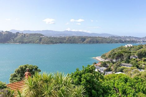 Photo of property in Grafon Court Flats, 3/53 Grafton Road, Roseneath, Wellington, 6011