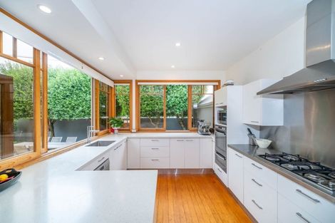 Photo of property in 29 Menzies Street, Sumner, Christchurch, 8081