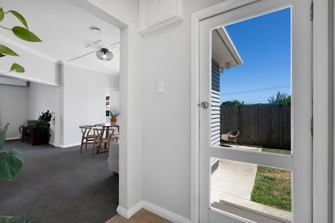 Photo of property in 104b Centennial Avenue, Waitara, 4320