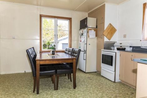 Photo of property in 45 Cadman Road, Dannevirke, 4930