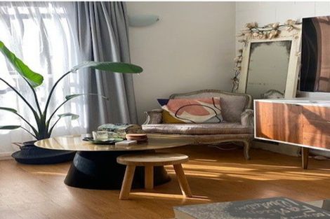 Photo of property in 1/106 Monarch Avenue, Hillcrest, Auckland, 0627