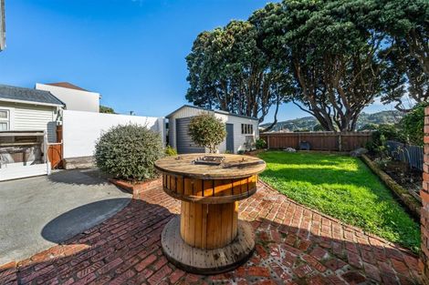 Photo of property in 43 Kensington Avenue, Petone, Lower Hutt, 5012