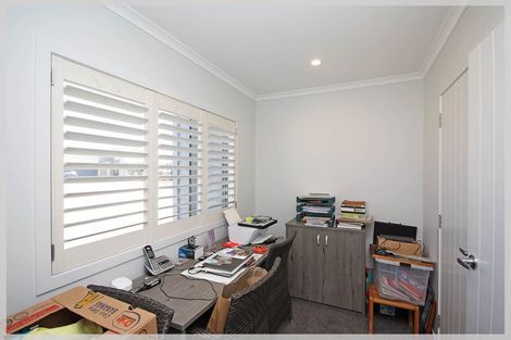 Photo of property in 10 Story Street, Foxton Beach, Foxton, 4815