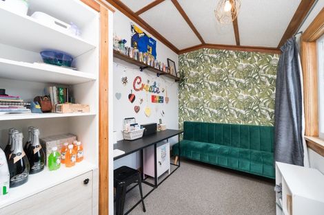 Photo of property in 34 Roy Street, Palmerston North, 4410