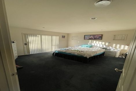 Photo of property in 3 Parkhaven Drive, Rosehill, Papakura, 2113