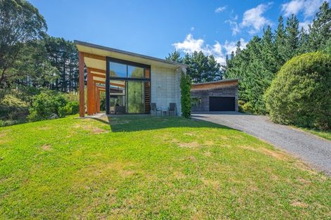 Photo of property in 86 Derham Road, Te Horo, Otaki, 5581