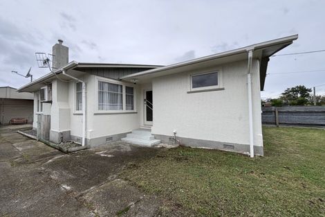 Photo of property in 27 Duff Crescent, Highbury, Palmerston North, 4412