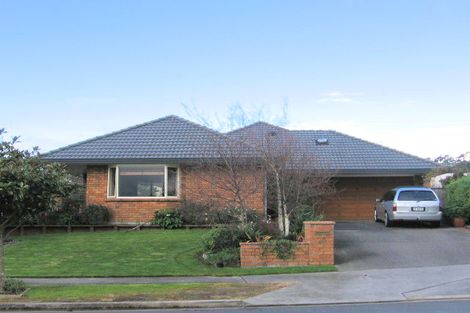 Photo of property in 20 Ridgefield Lane, East Tamaki Heights, Auckland, 2016
