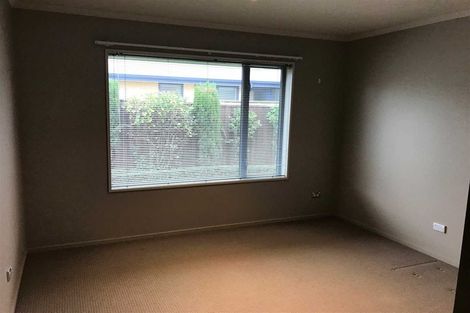 Photo of property in 11 Six Silvers Avenue, Halswell, Christchurch, 8025