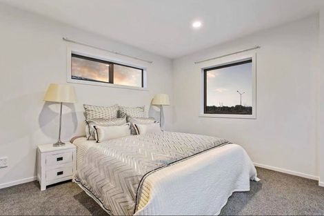 Photo of property in 52 Lockheed Street, Hobsonville, Auckland, 0618