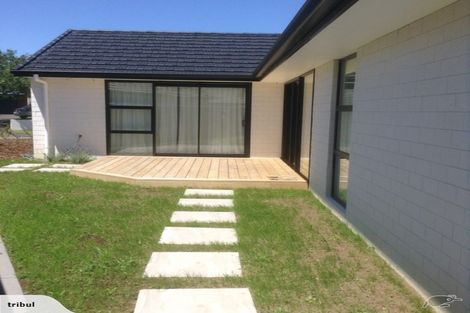Photo of property in 3 Tupare Place, Highlands Park, New Plymouth, 4312