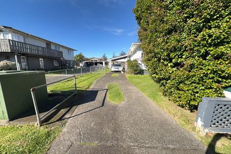 Photo of property in 8 Appleby Place, Mangere East, Auckland, 2024