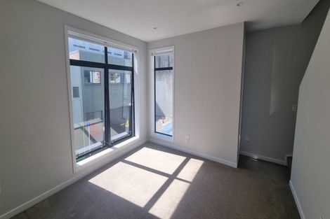 Photo of property in 2/5 Ebor Street, Te Aro, Wellington, 6011