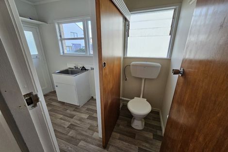 Photo of property in 228 Old Farm Road, Hamilton East, Hamilton, 3216