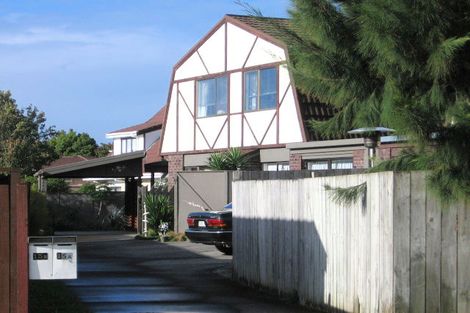 Photo of property in 1/15 Galloway Crescent, Farm Cove, Auckland, 2012