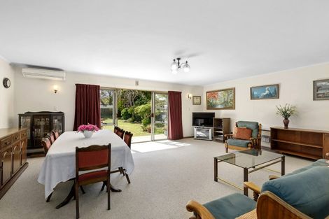 Photo of property in 4 Bristol Square, Hutt Central, Lower Hutt, 5010