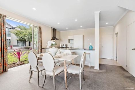 Photo of property in 14 Willow Camp Road, Takanini, 2112