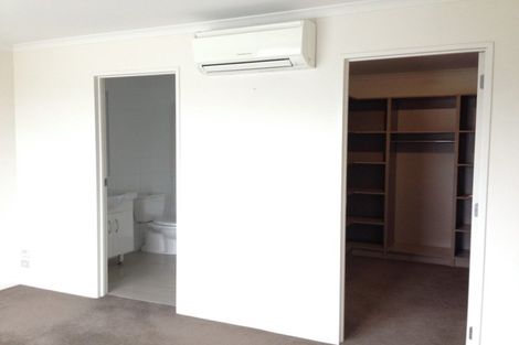 Photo of property in 402/26 Remuera Road, Newmarket, Auckland, 1050