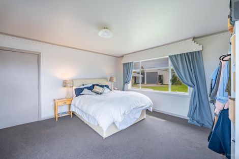 Photo of property in 30 Timaru Road, Waimate, 7924