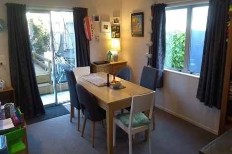 Photo of property in 68a Constable Street, Newtown, Wellington, 6021