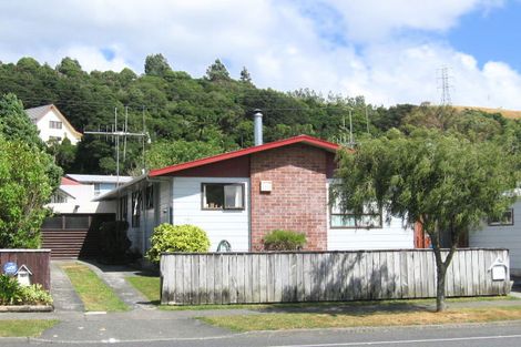 Photo of property in 2/58 Gemstone Drive, Birchville, Upper Hutt, 5018