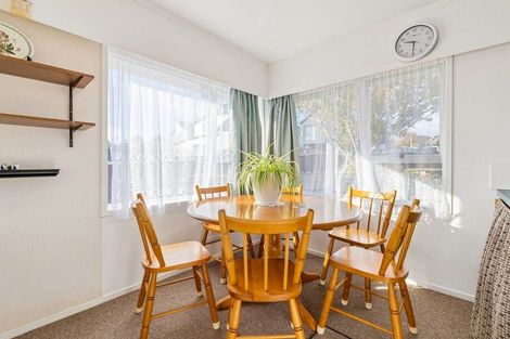 Photo of property in 2/39 Ashdown Place, Pahurehure, Papakura, 2113
