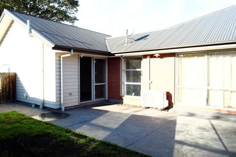 Photo of property in 18d Defoe Place, Waltham, Christchurch, 8023