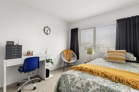 Photo of property in 11 Kamahi Crescent, Papamoa Beach, Papamoa, 3118