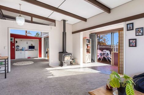 Photo of property in 8 Rewa Street, Inglewood, 4330